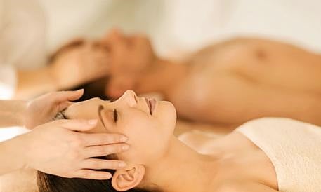 นวดสวีดิช (Swedish Massage)