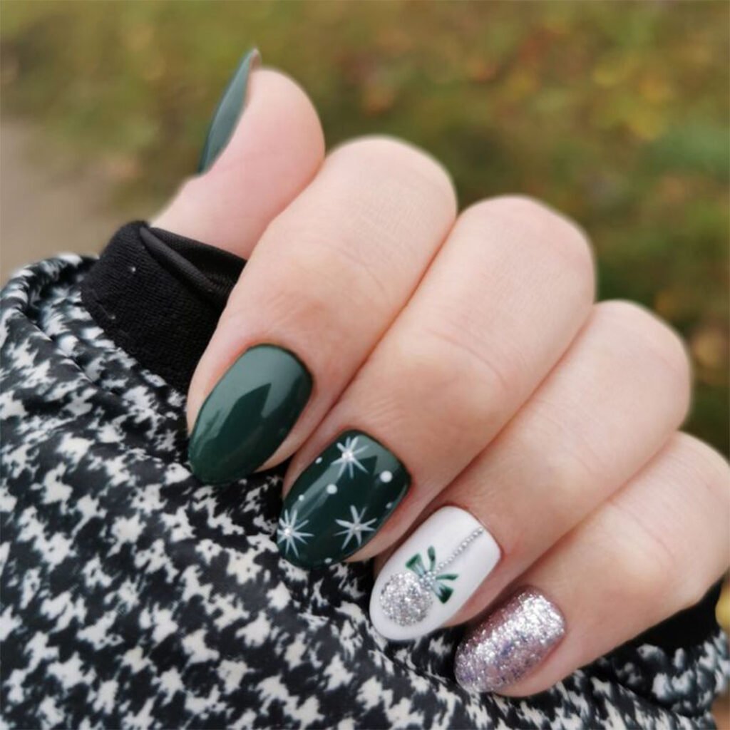 ไอเดียแต่งเล็บวันคริสมาสต์ - Christmas Nail Idea 2020