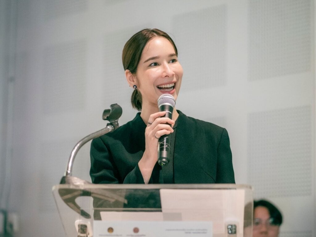 DCA dental clinic รีวิวการใช้ชีวิตหลังจัดฟันมั่นใจขึ้นมากกับการยิ้ม