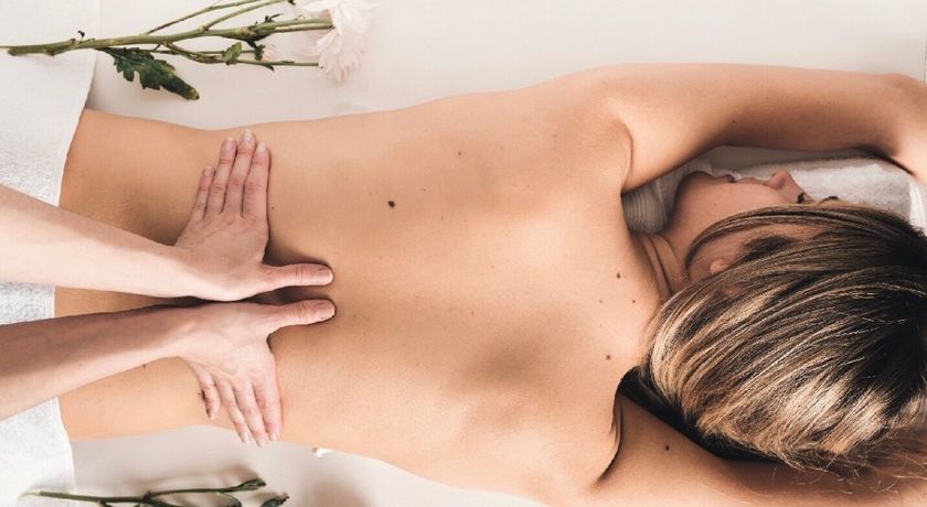 pine-tree-gallery-spa-2 pine tree gallery spa การบริการนวด